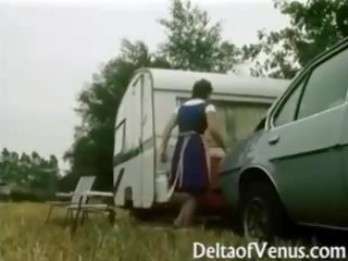 Retro x nenn klammer 1970s - haarig brünette - camper coupling
